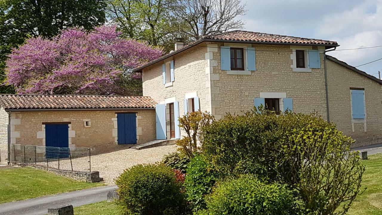 Вилла Langlade Estate Montboyer Экстерьер фото