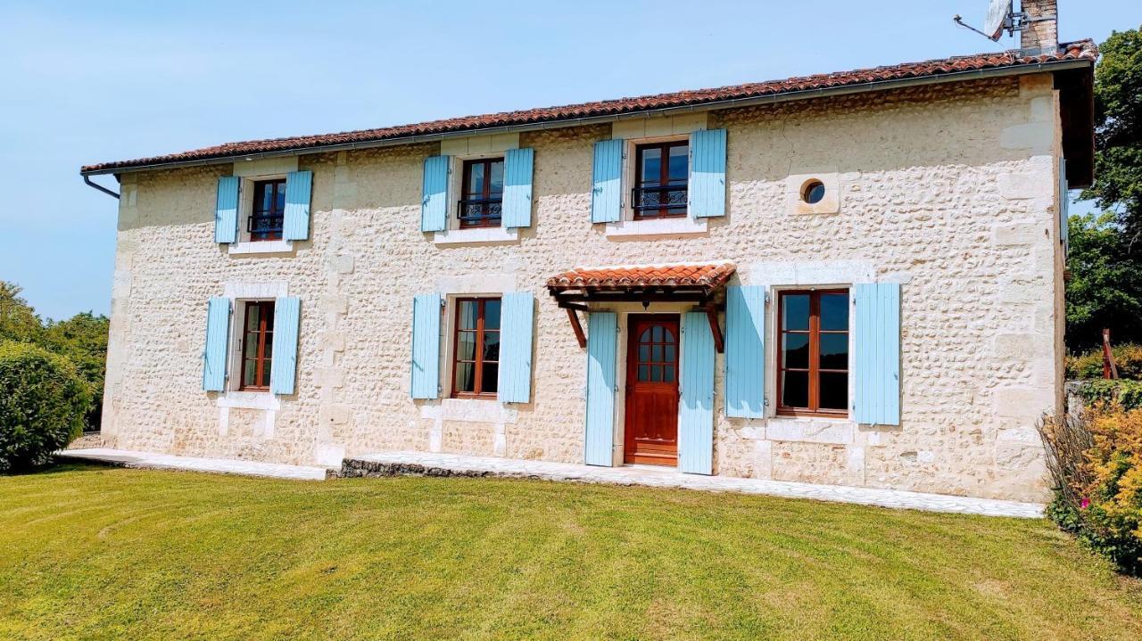 Вилла Langlade Estate Montboyer Экстерьер фото